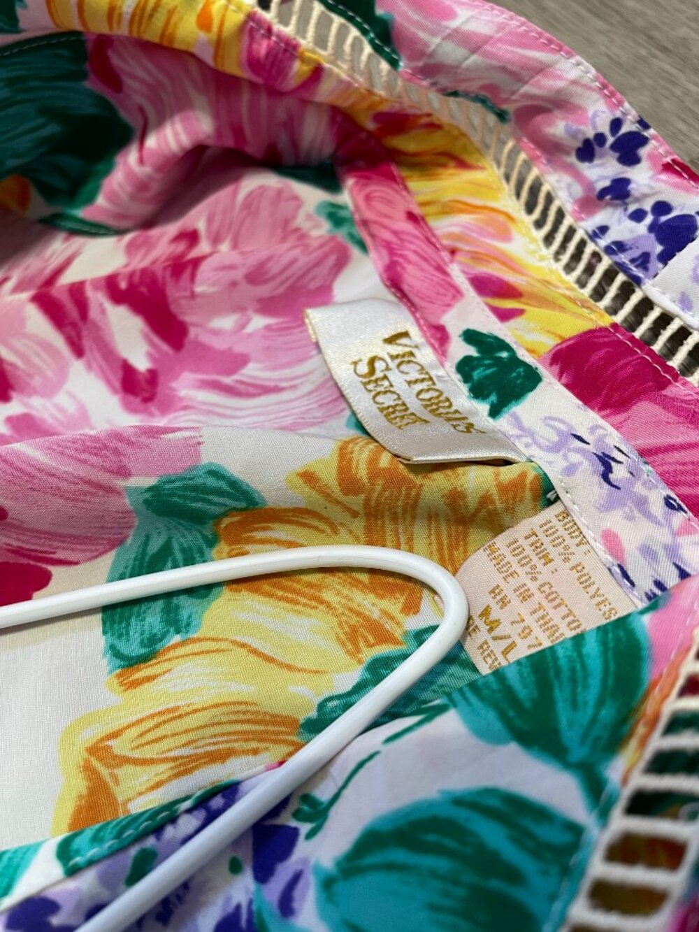 Floral Robe - Picture 4 of 11